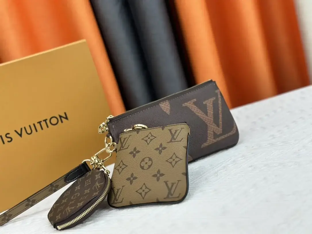 Louis new arrival M68756 TRIO wallet - image 1