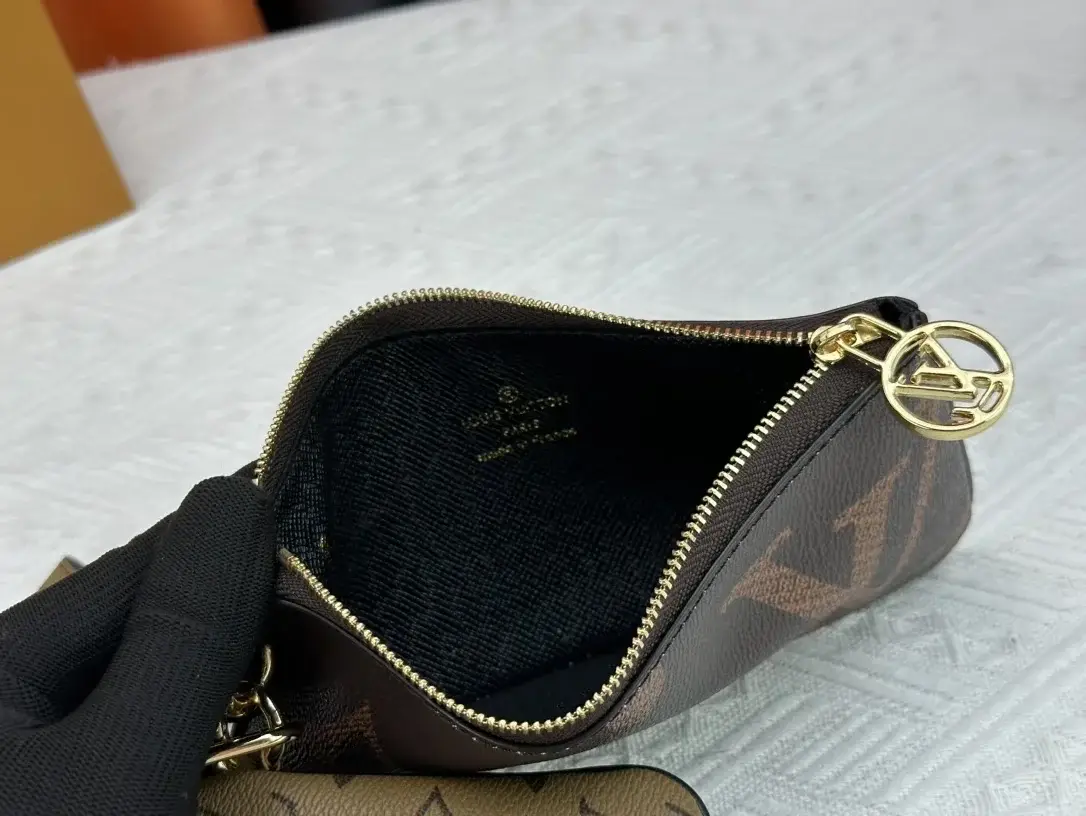 Louis new arrival M68756 TRIO wallet - image 8