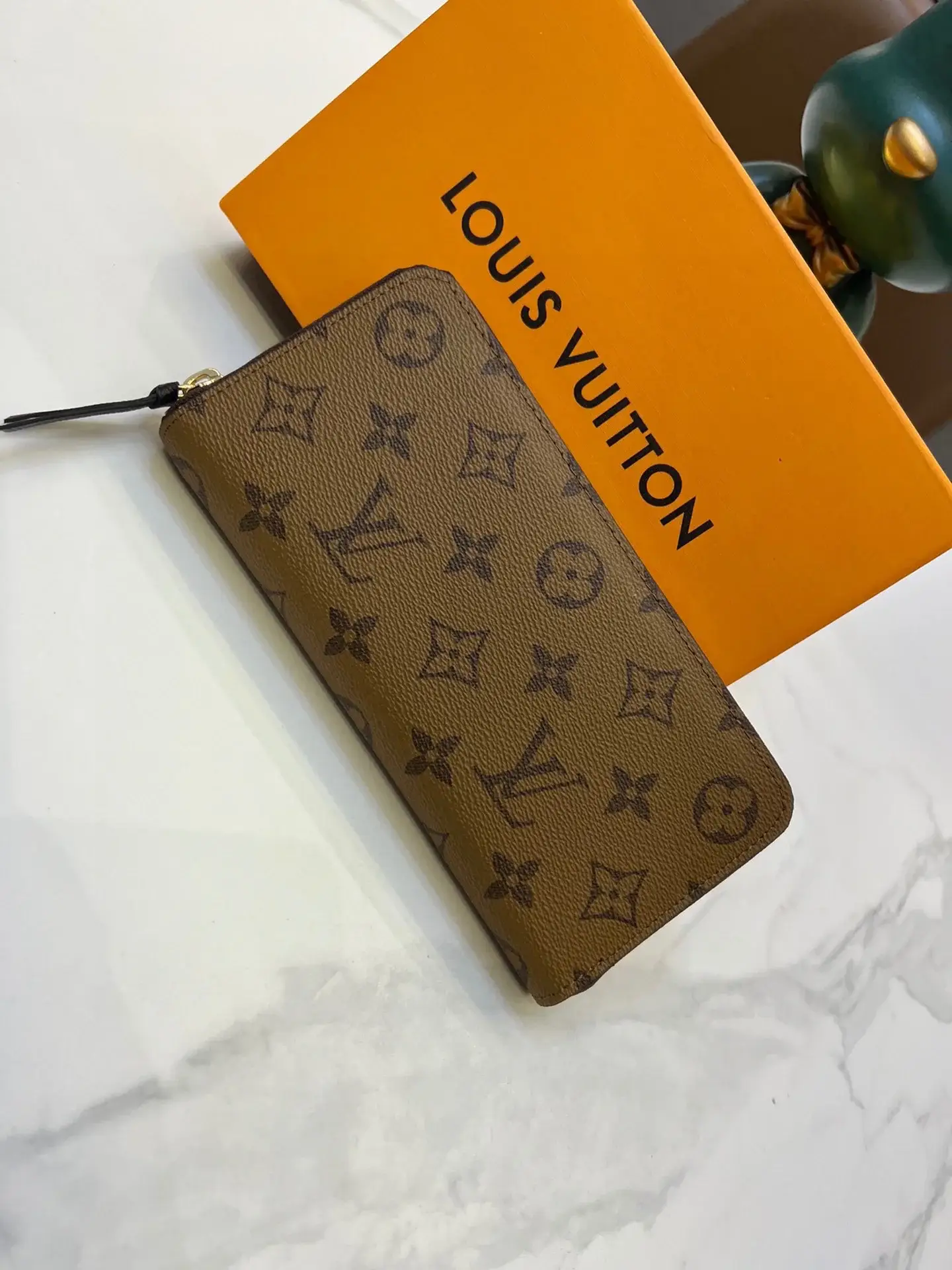 Louis new arrival Monogram Reverse wallet size : 20*9*2cm - image 6
