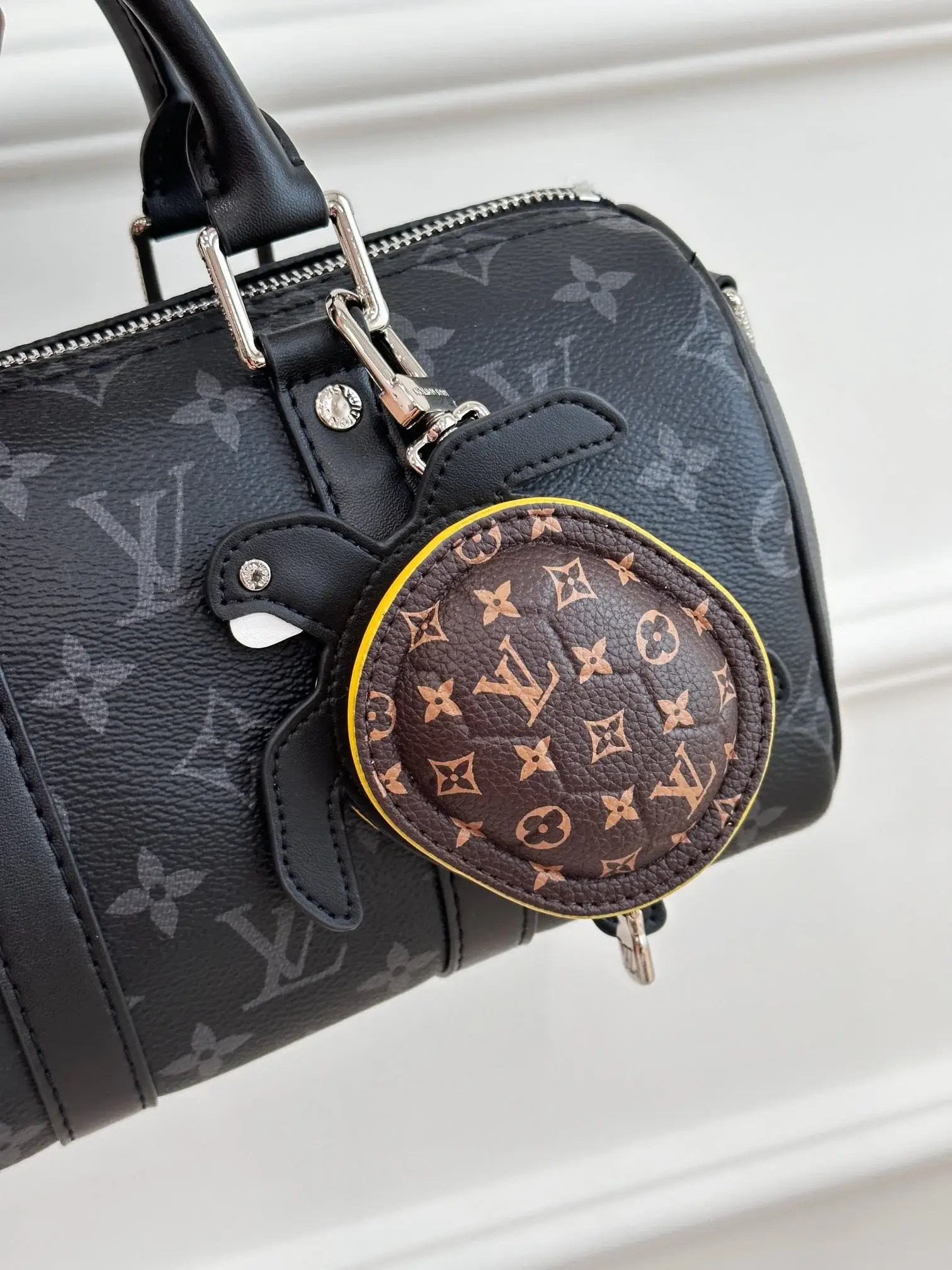 Louis new arrival Turtle Pouch key wallet - image 12