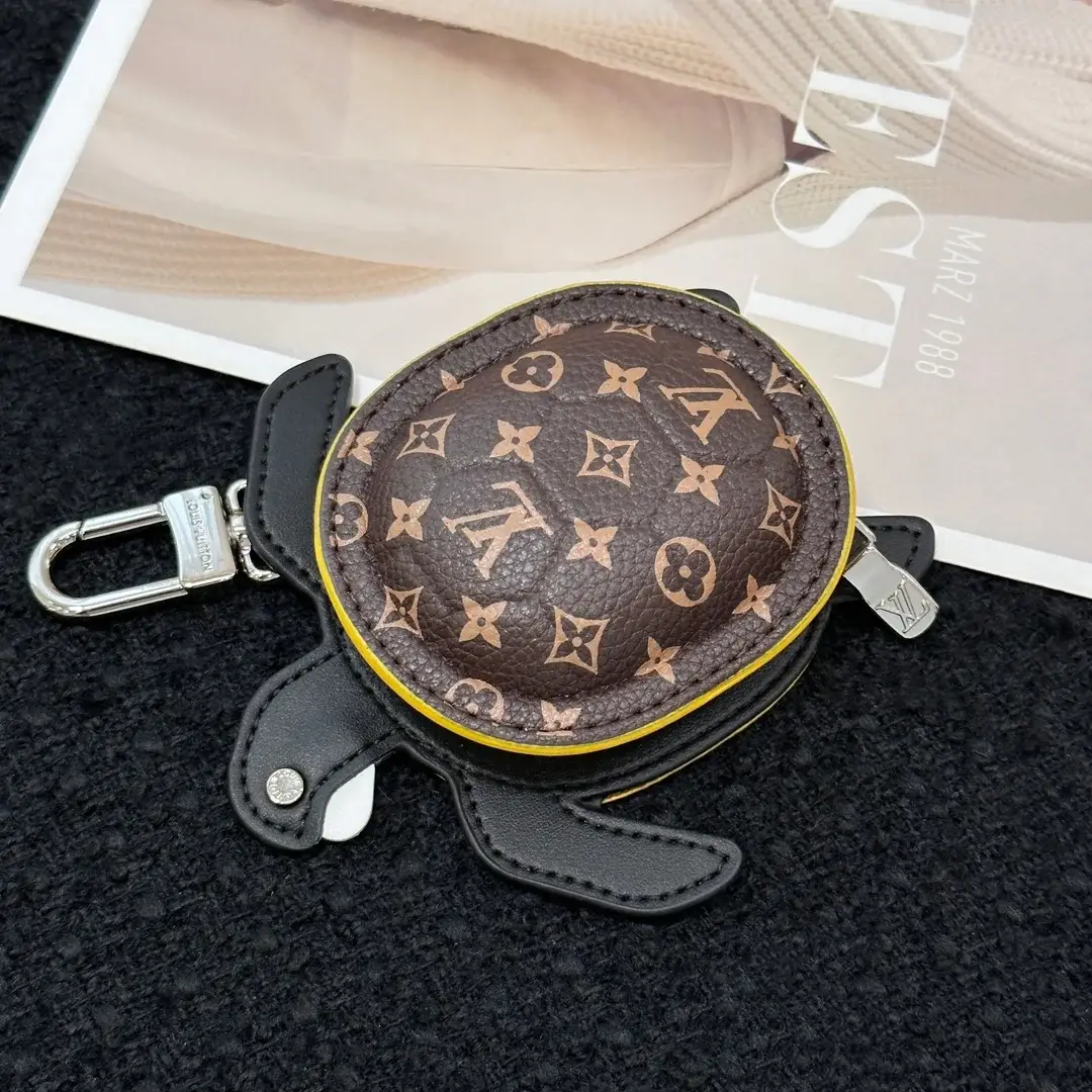 Louis new arrival Turtle Pouch key wallet - image 4