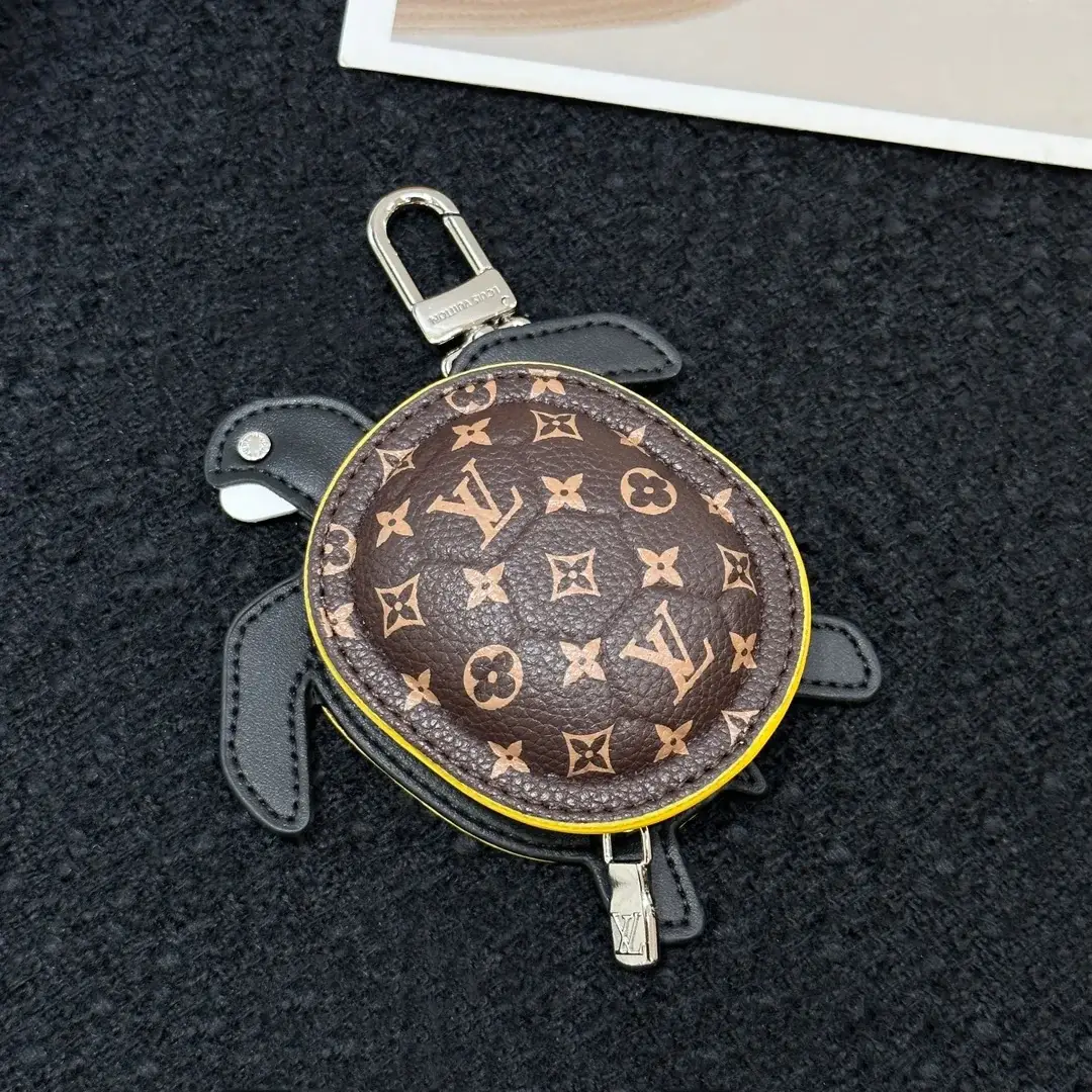 Louis new arrival Turtle Pouch key wallet - image 5