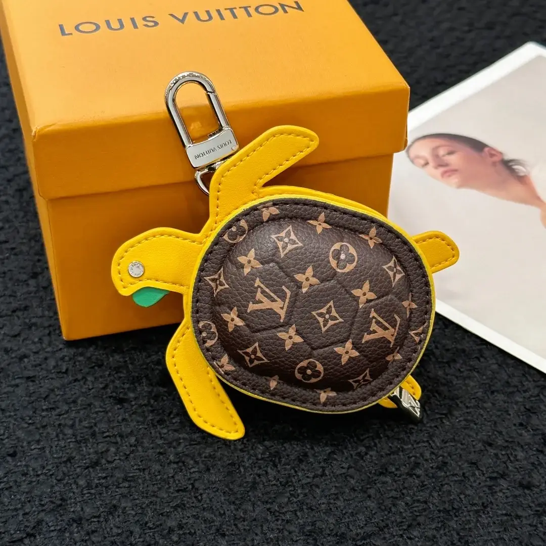 Louis new arrival Turtle Pouch key wallet - image 8