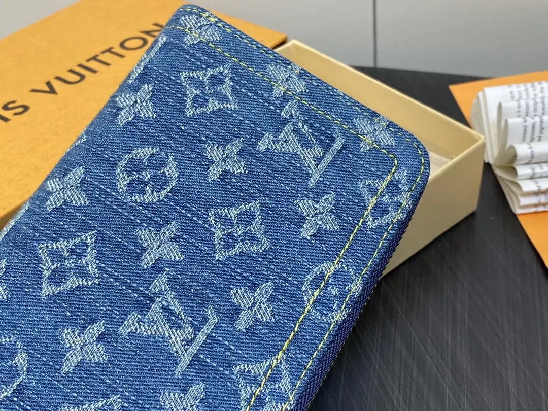 Louis new arrival Zippy Monogram denim wallet size: 19.5*10.5*2.5cm - image 8