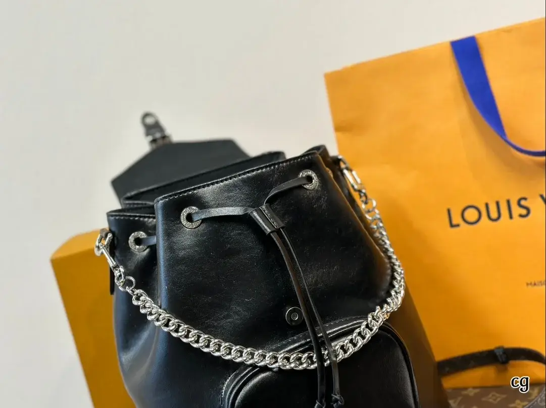 Louis new arrival backpack bag size: 26*28 cm - image 6