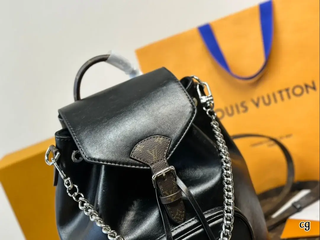 Louis new arrival backpack bag size: 26*28 cm - image 9