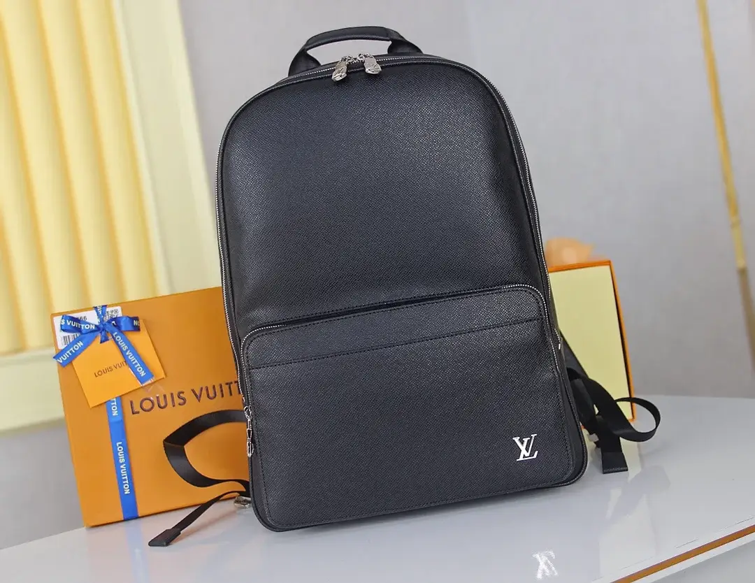 Louis new arrival backpack bag size : 43 x 30 x 14 cm - image 7