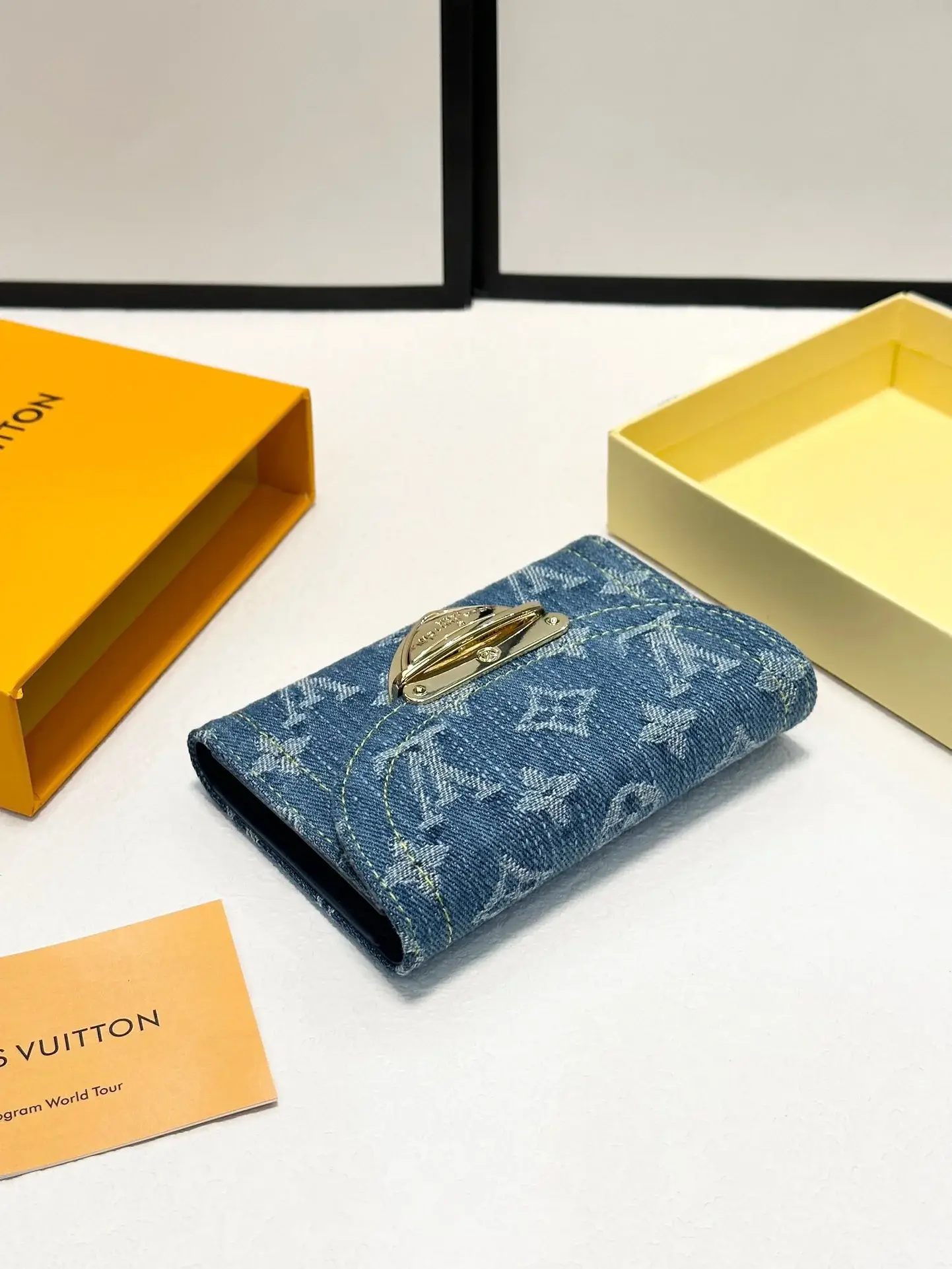 Louis new arrival denim wallet size: 12*9.5 cm - image 2