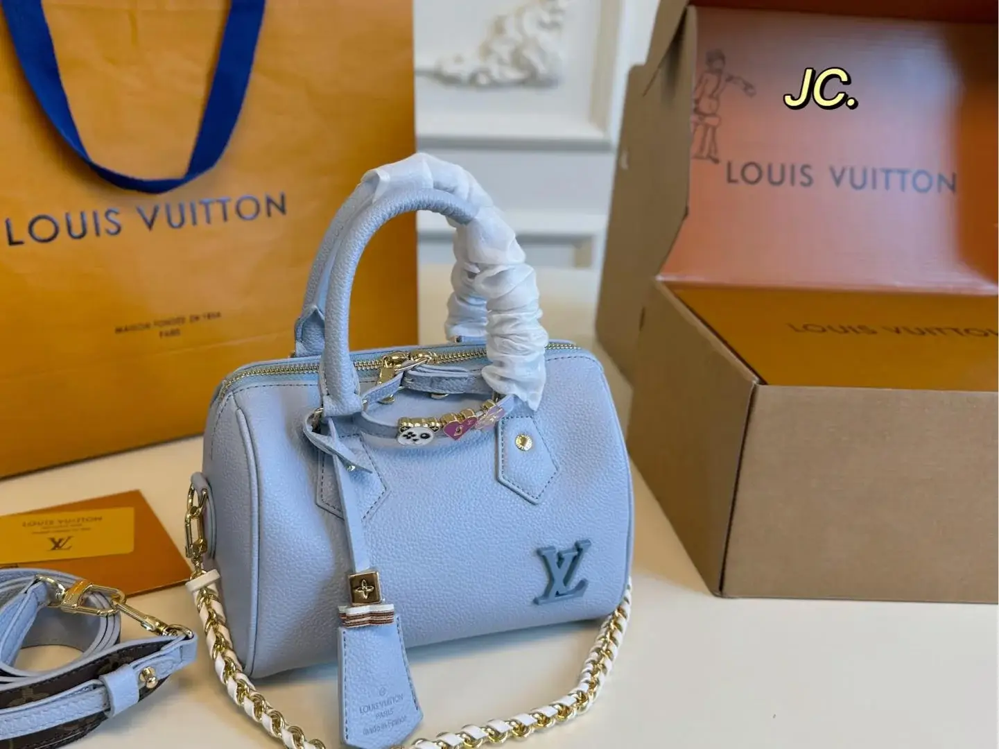 Louis new arrival speedy bag size: 20*15 cm - image 6