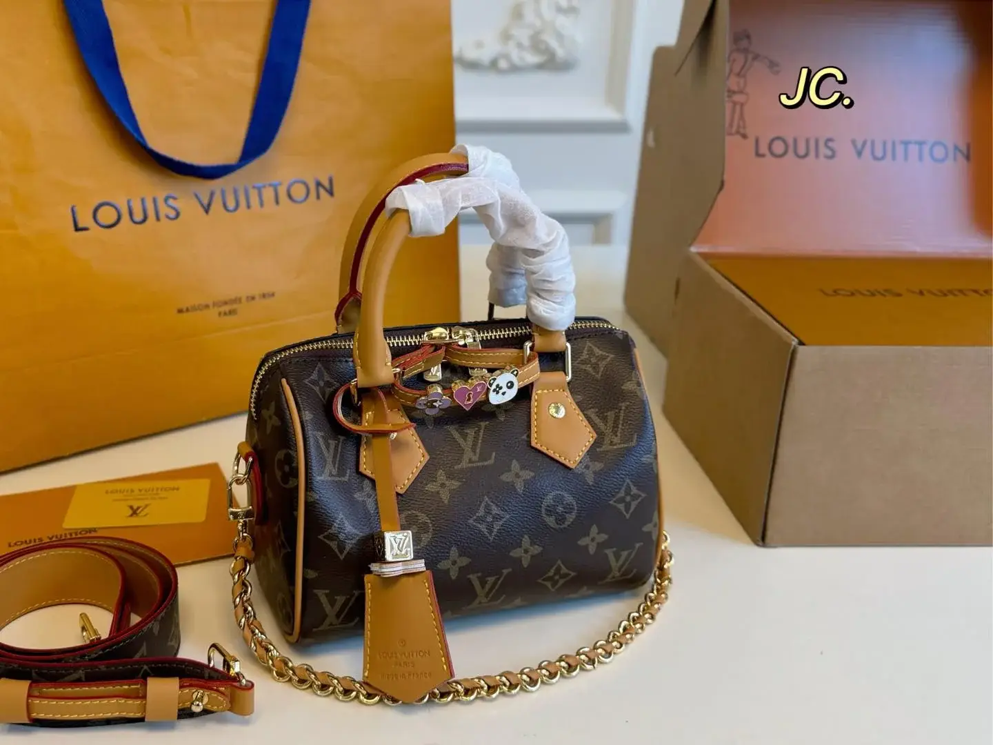 Louis new arrival speedy bag size: 20*15 cm - image 7