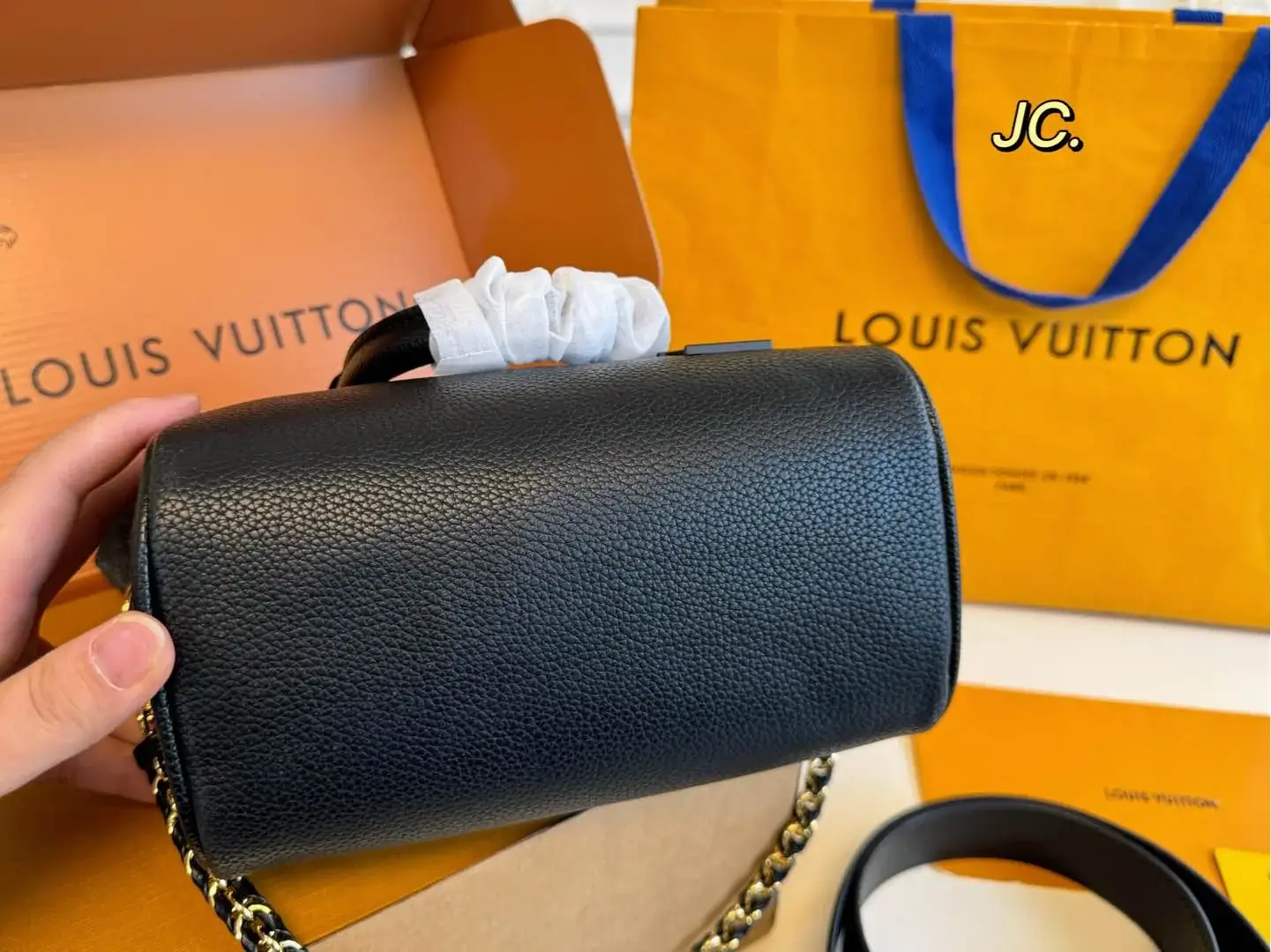 Louis new arrival speedy bag size: 20*15 cm - image 9