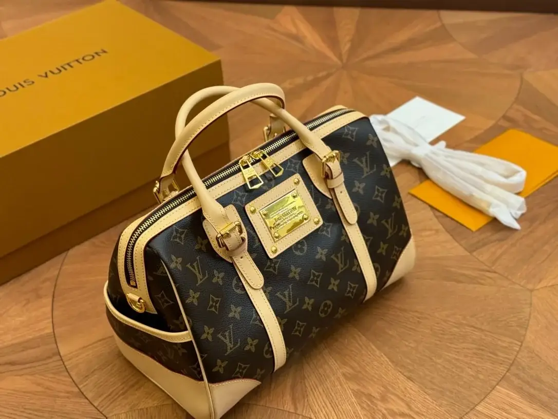 Louis new arrival speedy bag size: 32*23 cm - image 6