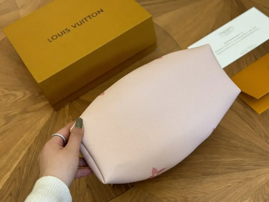 Louis new arrival summer bucket bag size: 29*22cm - image 5