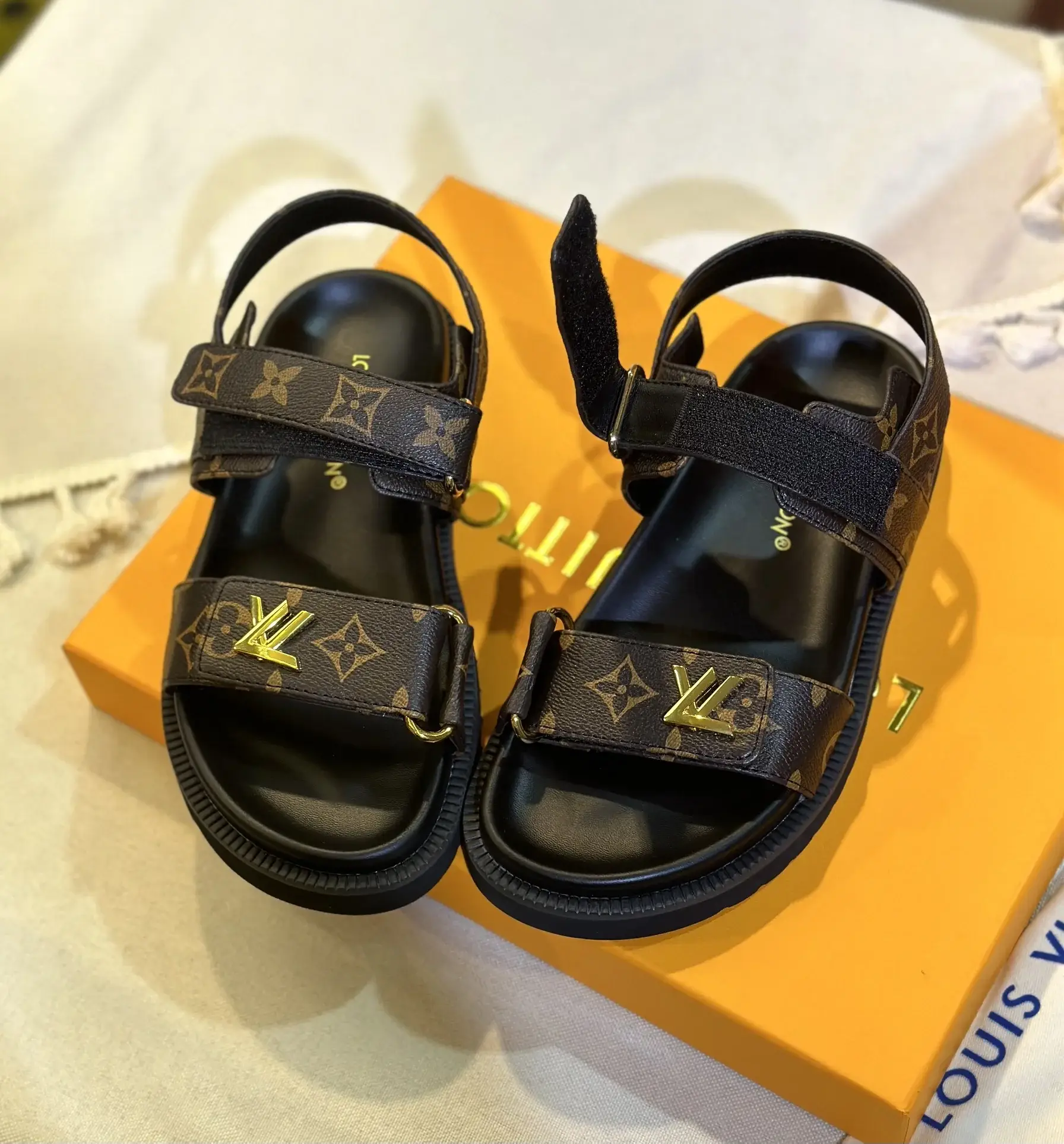 Louis new arrival summer women shoes - image 13