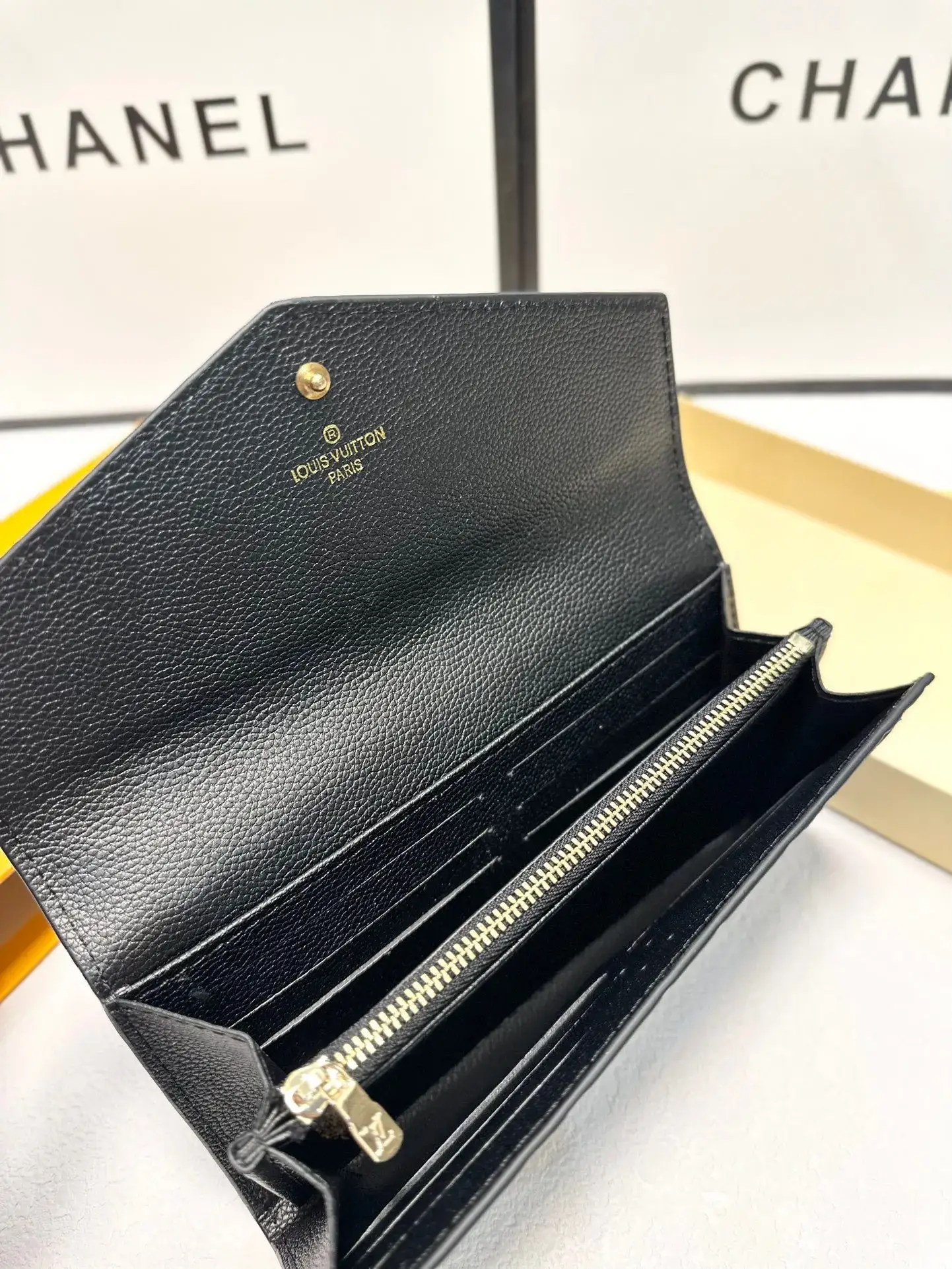 Louis new arrival wallet 02 size: 19×10 cm - image 5