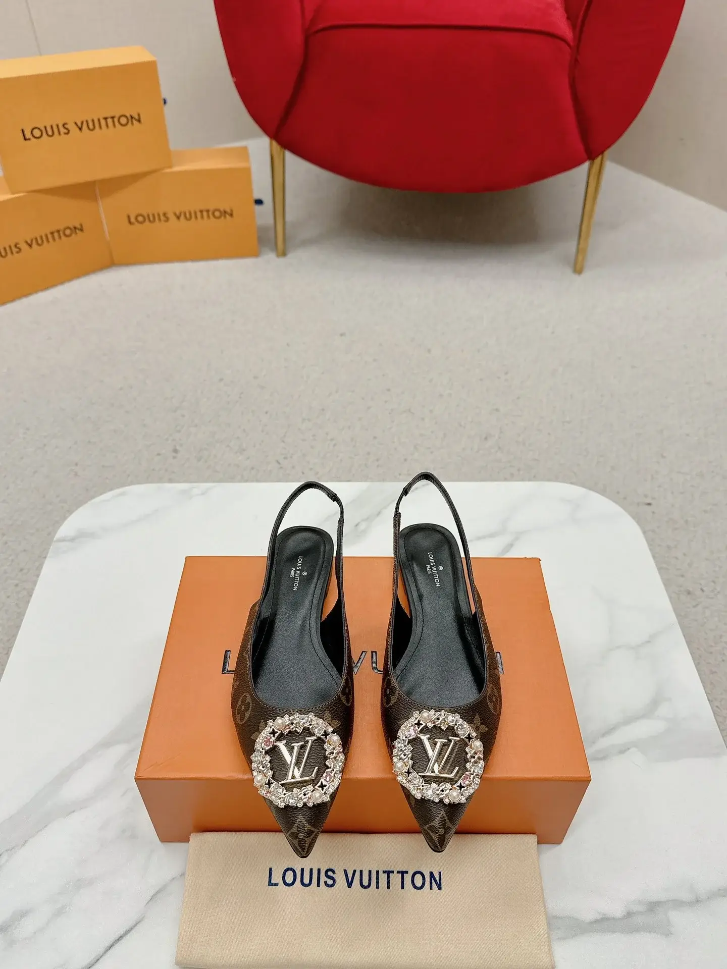 Louis new arrival women shoes - image 17