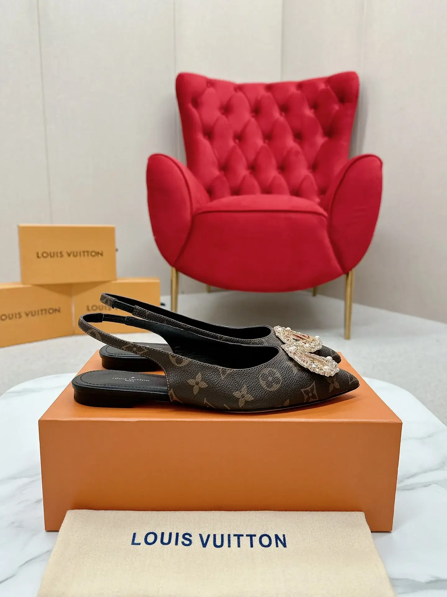 Louis new arrival women shoes - image 19