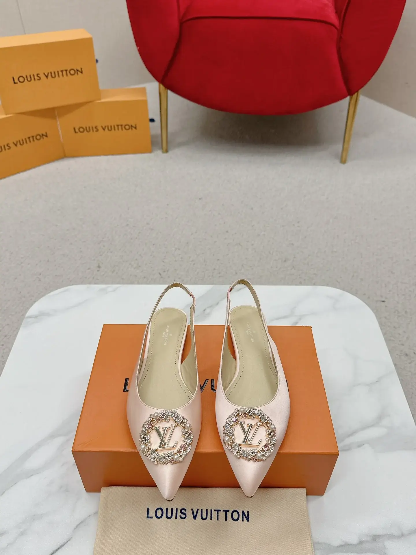 Louis new arrival women shoes - image 2