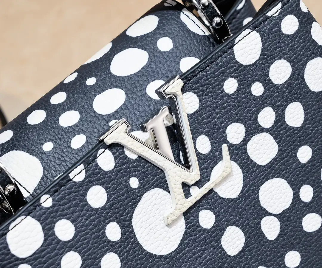 Louis x YK Capucines Taurillon new arrival bag size 27 x 18 x 9 cm - image 8