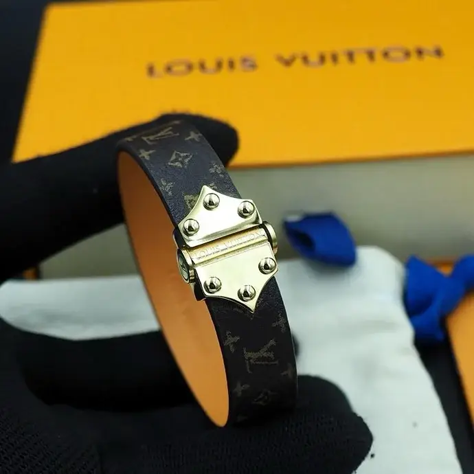 Lv New Arrival Bracelet 0014 - image 3