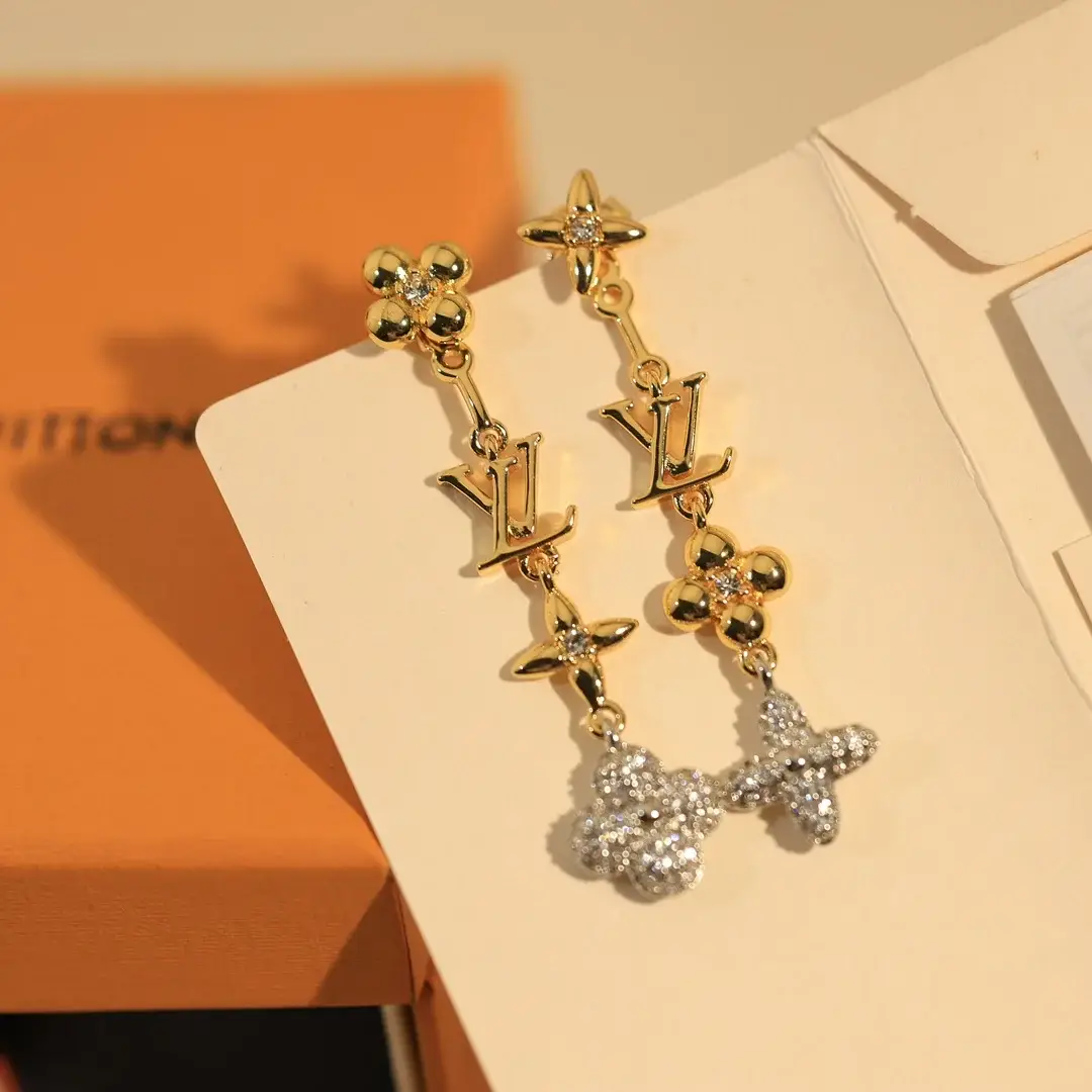 Lv New Arrival Earring 0001 - image 2