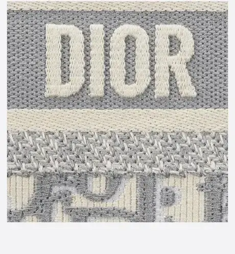 MINI D BOOK TOTE Gray D Oblique Embroidery (22,5 x 15 x 6 cm) - image 2