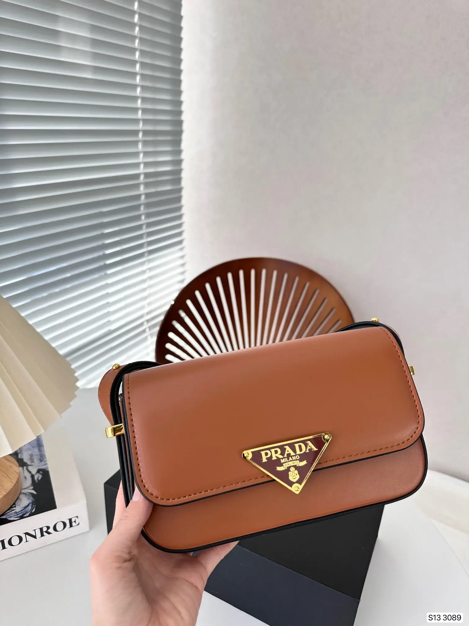 PRA Soft Calf women handbag size : 21*12 cm - image 6