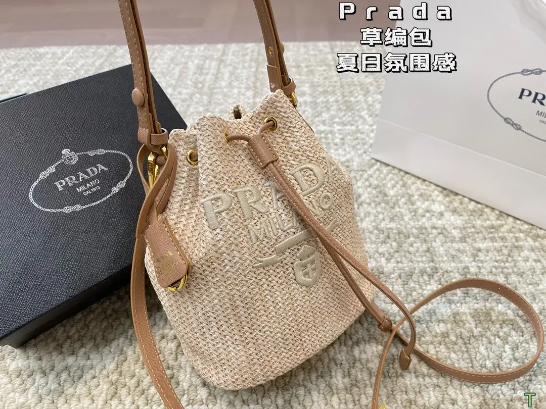 Pra nwe arrival bucket bag size: 18 * 22 cm - image 1