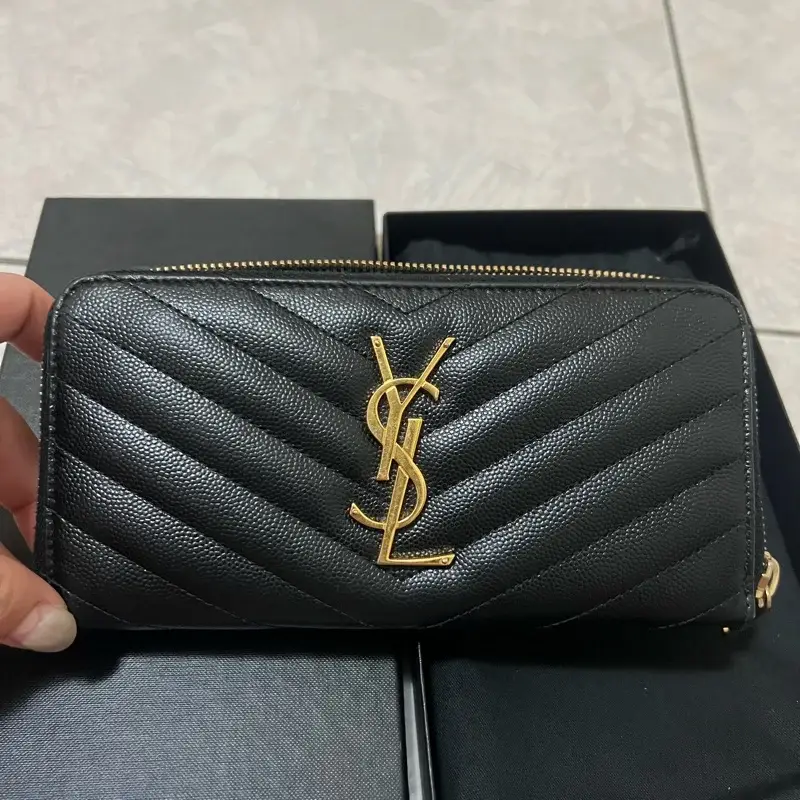 Y MONOGRAM wallet - image 13