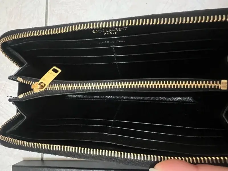Y MONOGRAM wallet - image 14