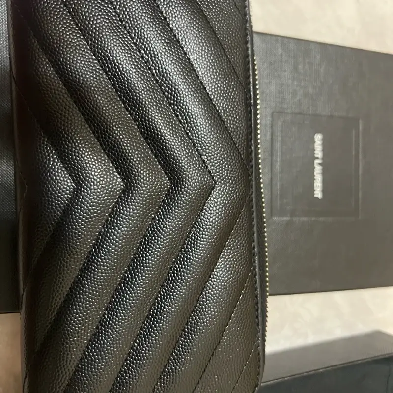 Y MONOGRAM wallet - image 8