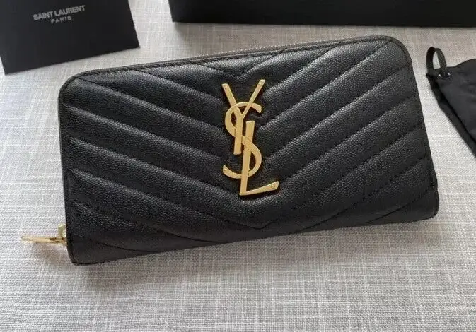 Y MONOGRAM wallet - image 9