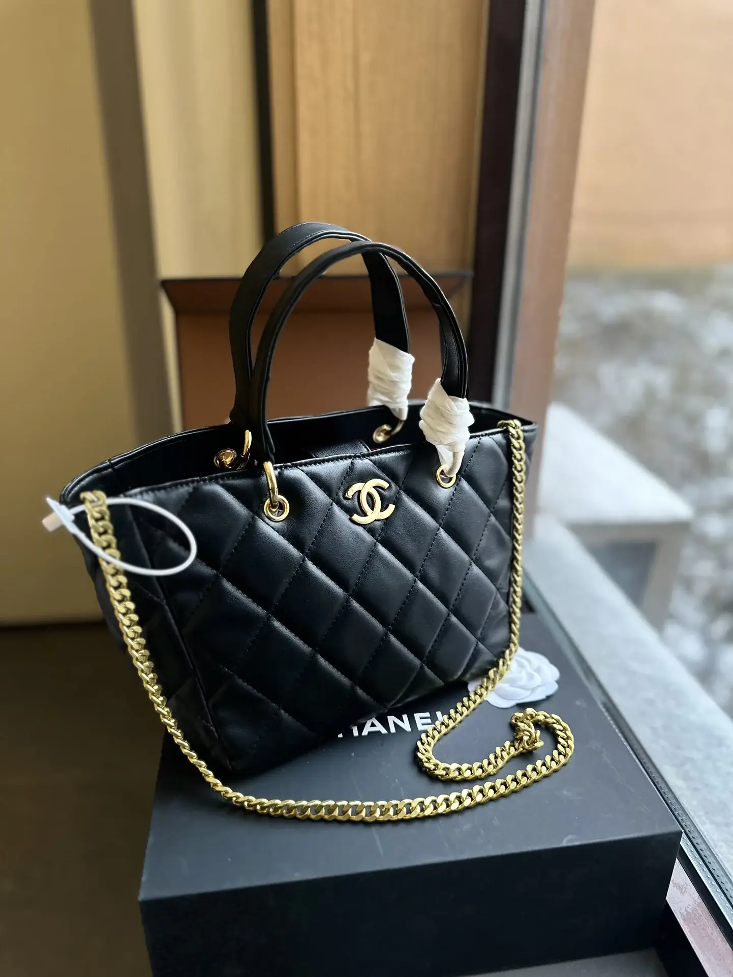 CC 23B new arrival tote bag size : 25 cm - image 12