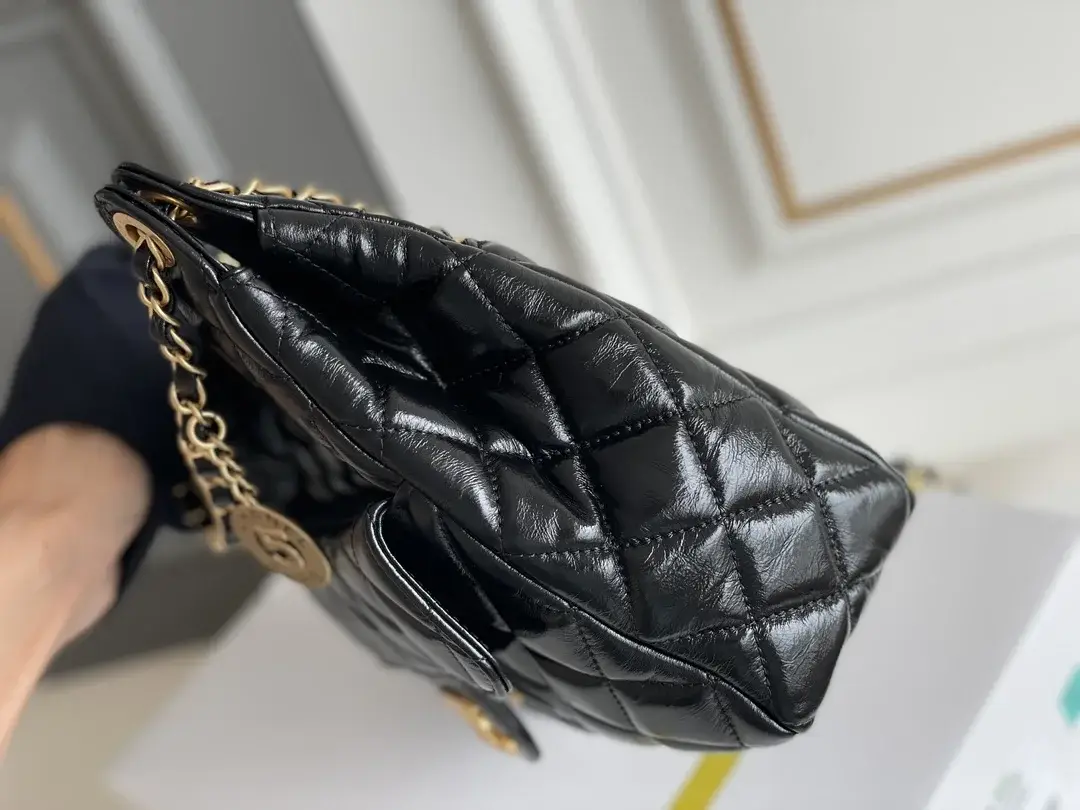 cc 23B hobo new arrival bag - image 8