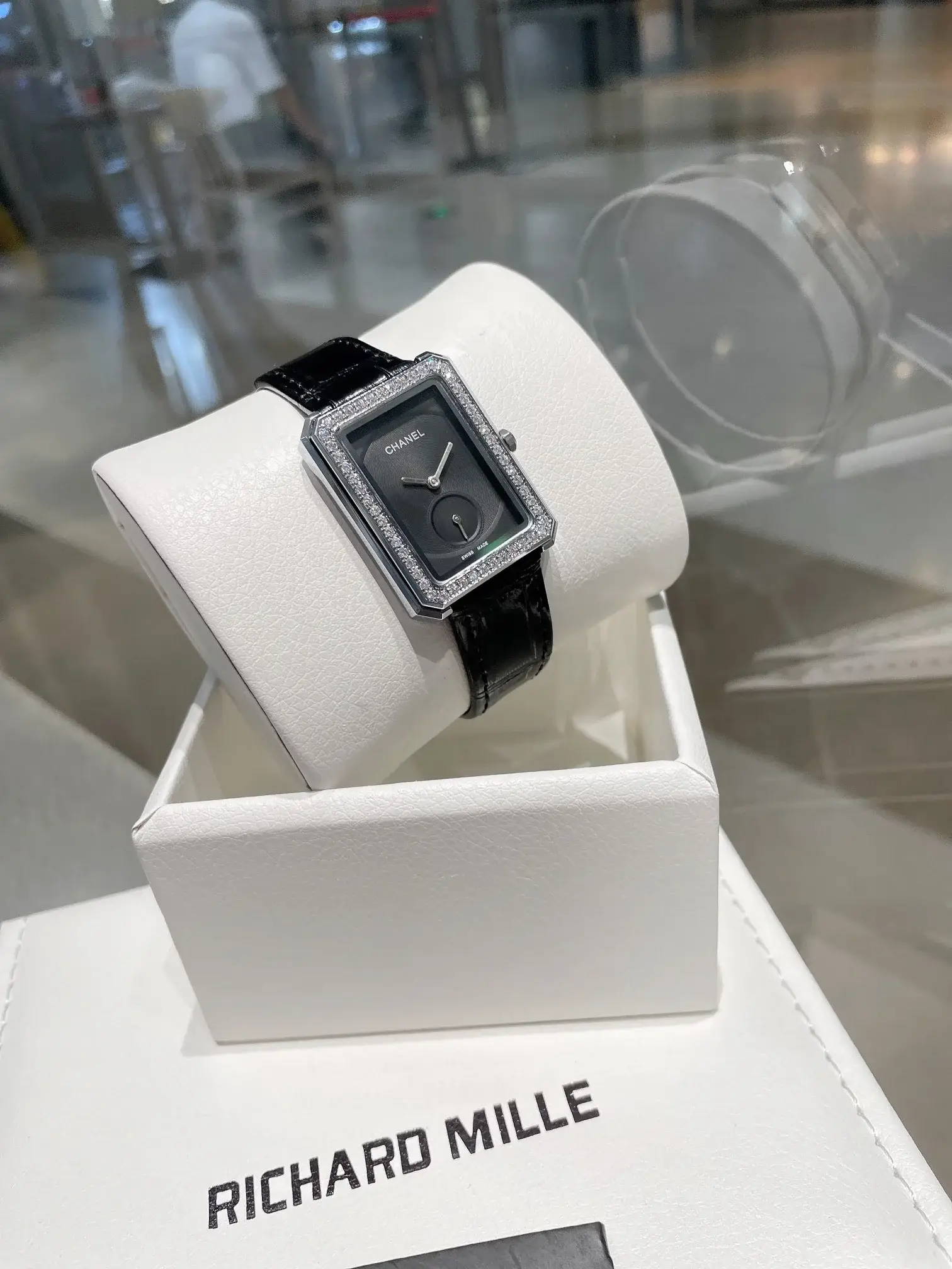 cc  Boy.FRIEND new arrival women watch - image 12