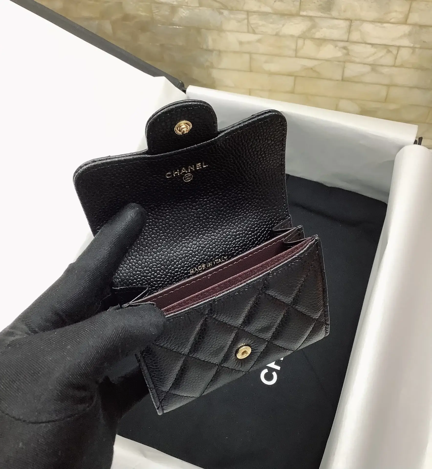 cc CO-CO Classic Card Holder 11cm/4.4in Gold Hardware For Women Black - image 3