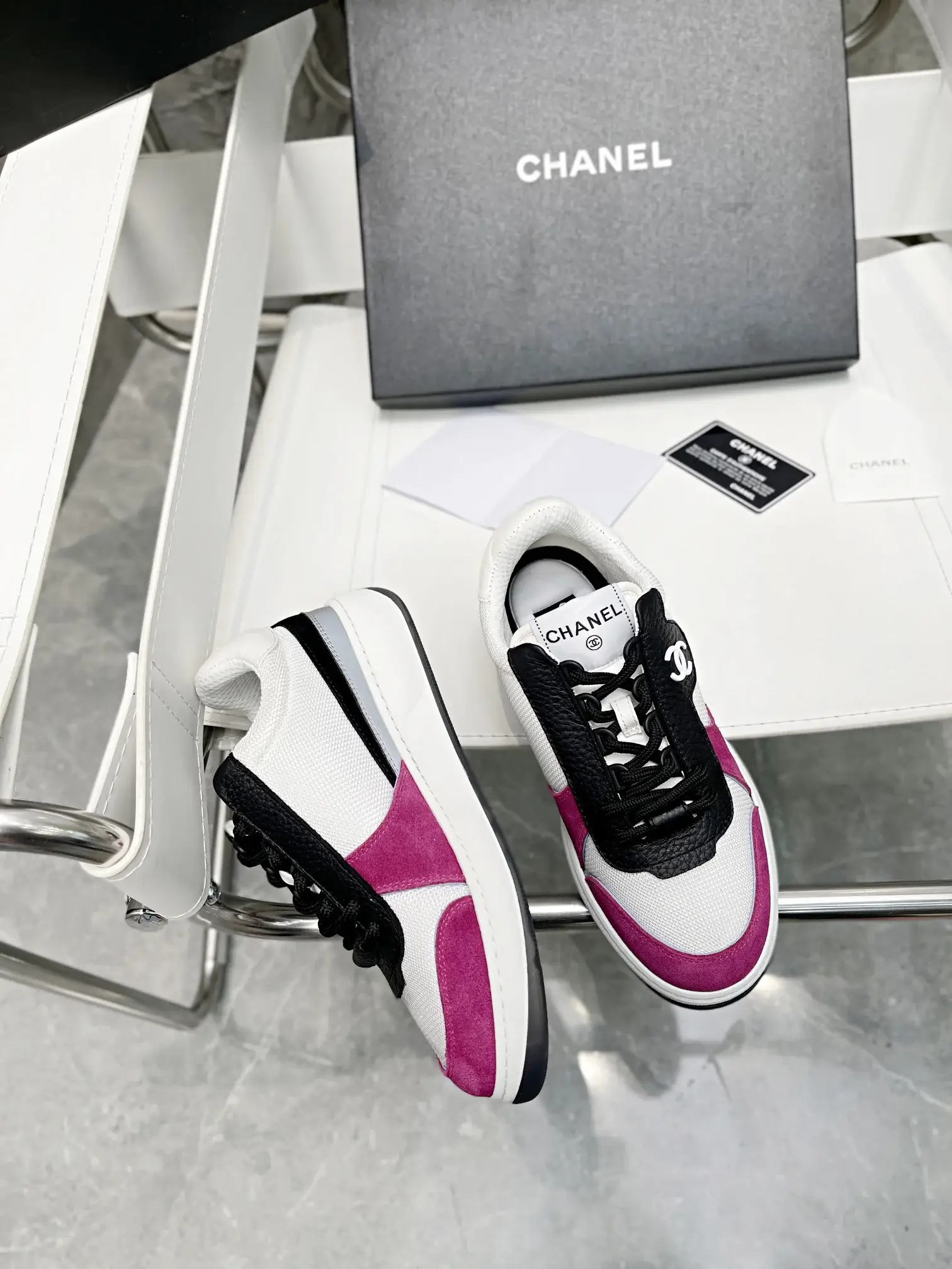 gg Sneakers 429446 Calfskin Leather Spring/Summer 2020 Collection, White - View 3