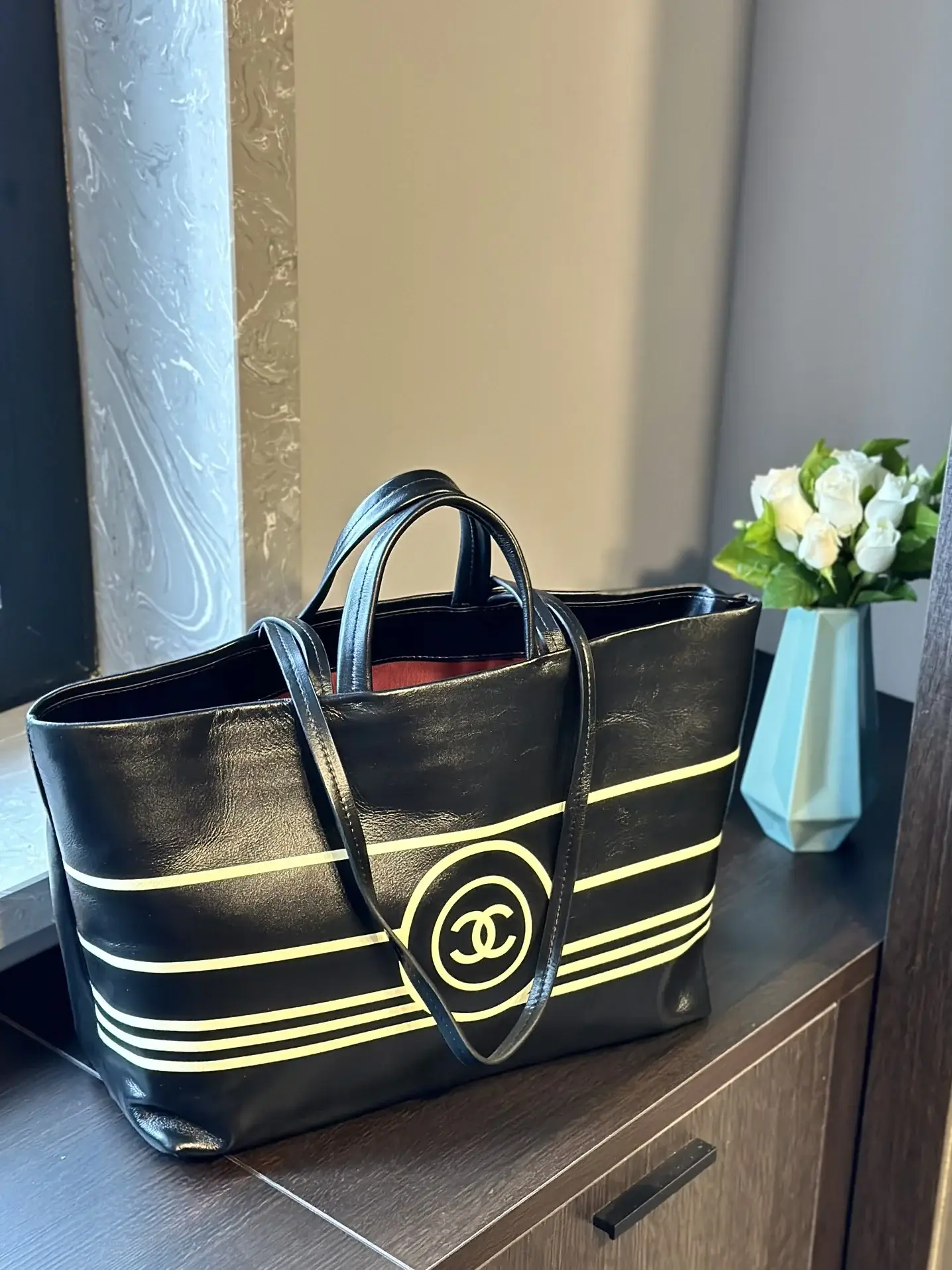 cc new arrival tote bag size: 38 * 27.5  cm - image 2