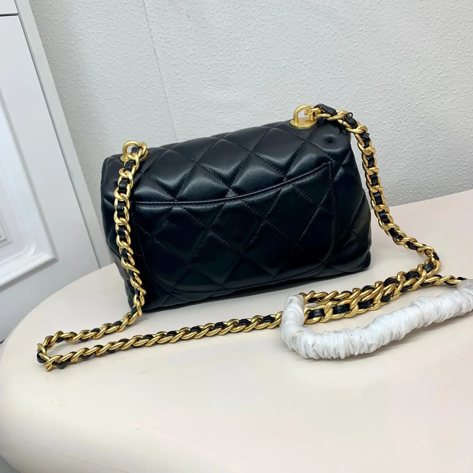 CC Classic Flap new arrival bag size: 23x7x16cm - image 13