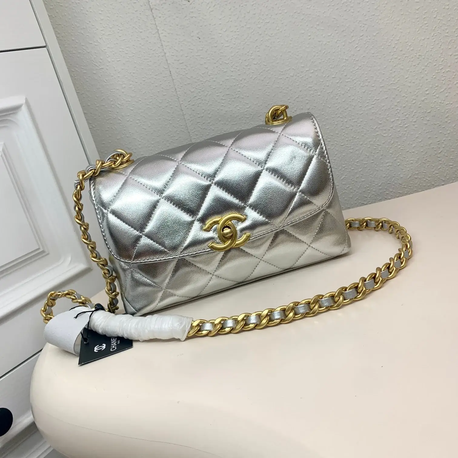 CC Classic Flap new arrival bag size: 23x7x16cm - image 5