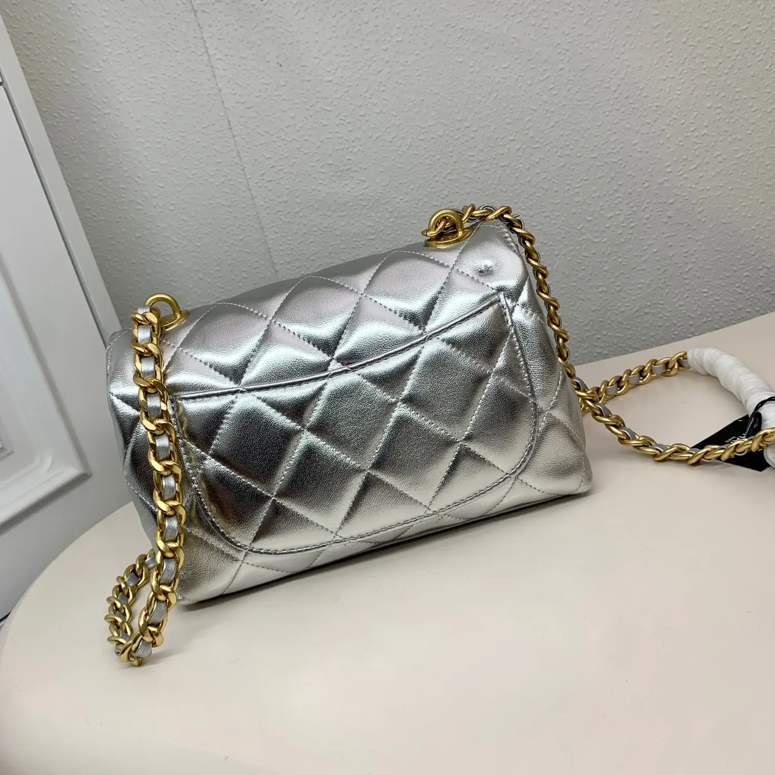 CC Classic Flap new arrival bag size: 23x7x16cm - image 9