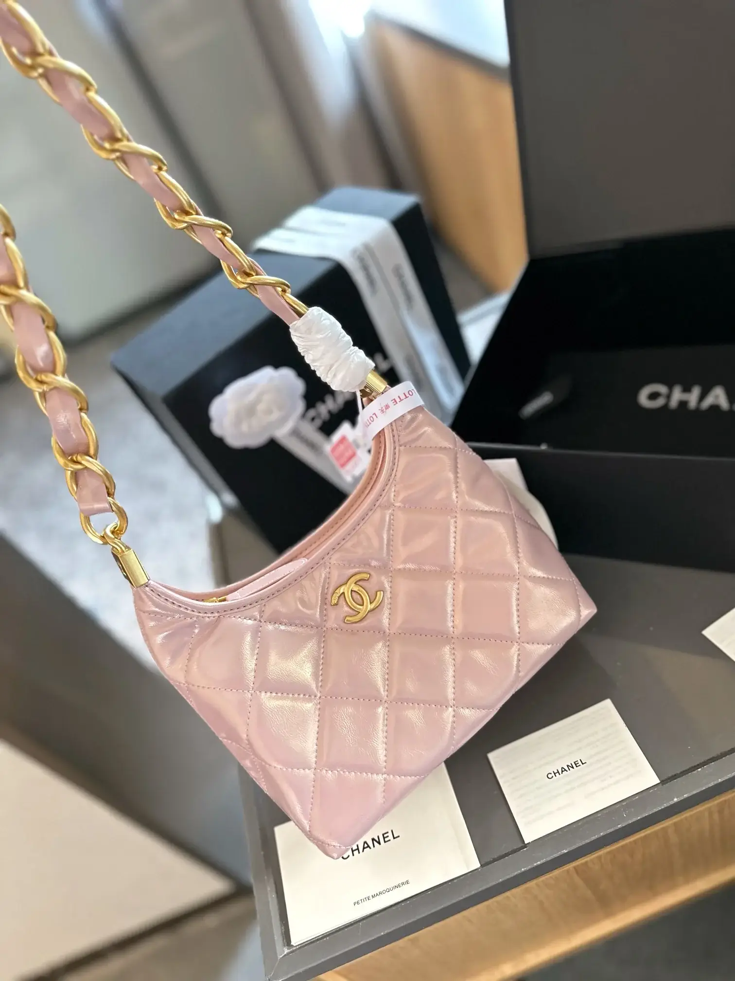 Cc new arrival 24 hobo bag size: 22cm - image 3
