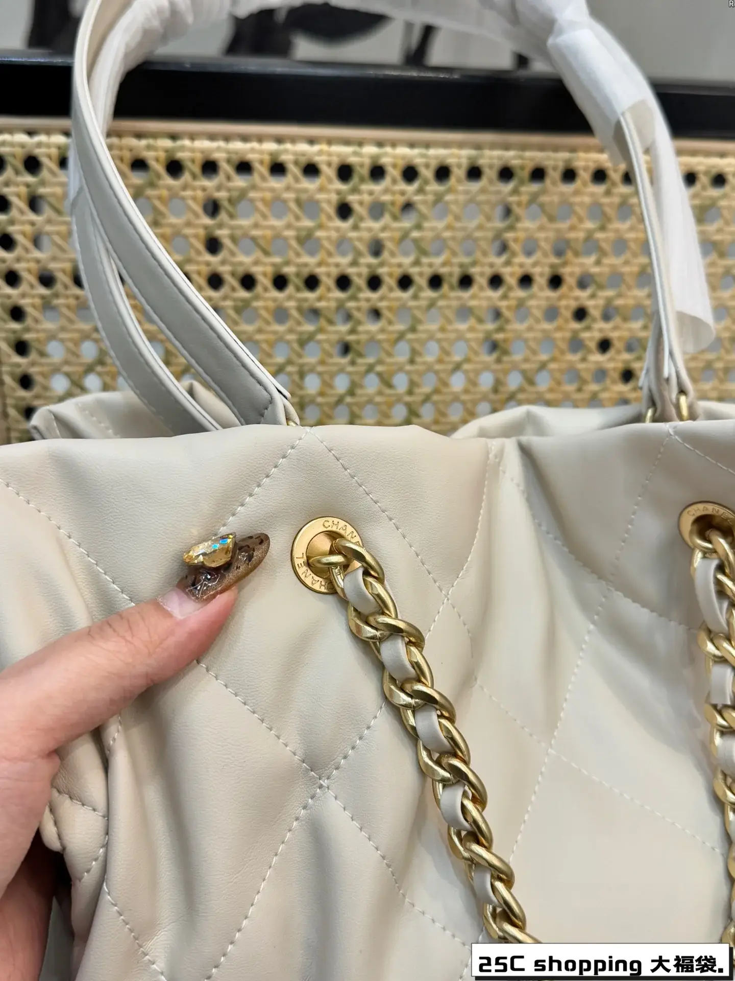 Cc New arrival 25c shopping tote bag size: 34*33 cm - image 5