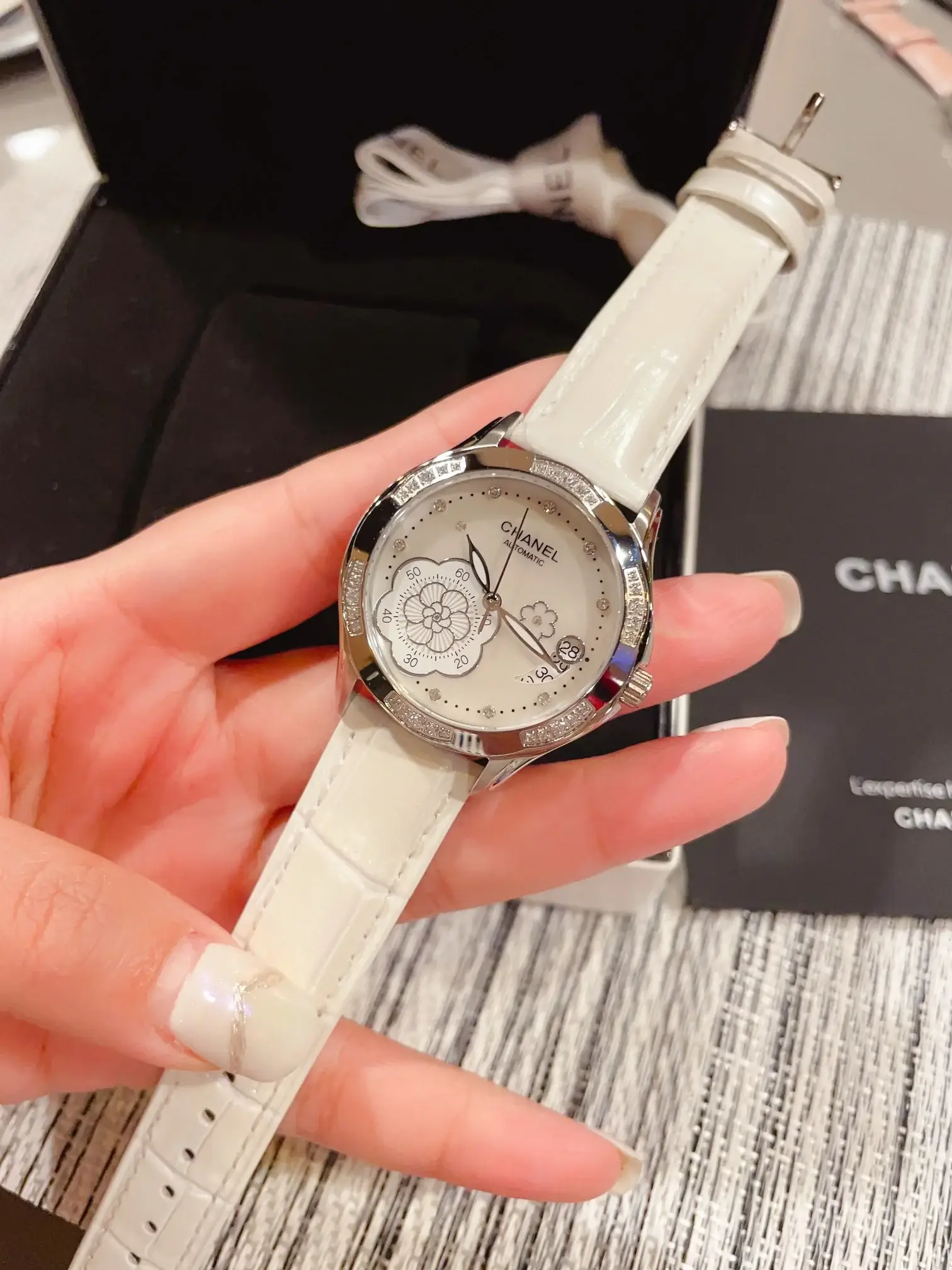 CC new arrival women watch 04 35mm - image 3
