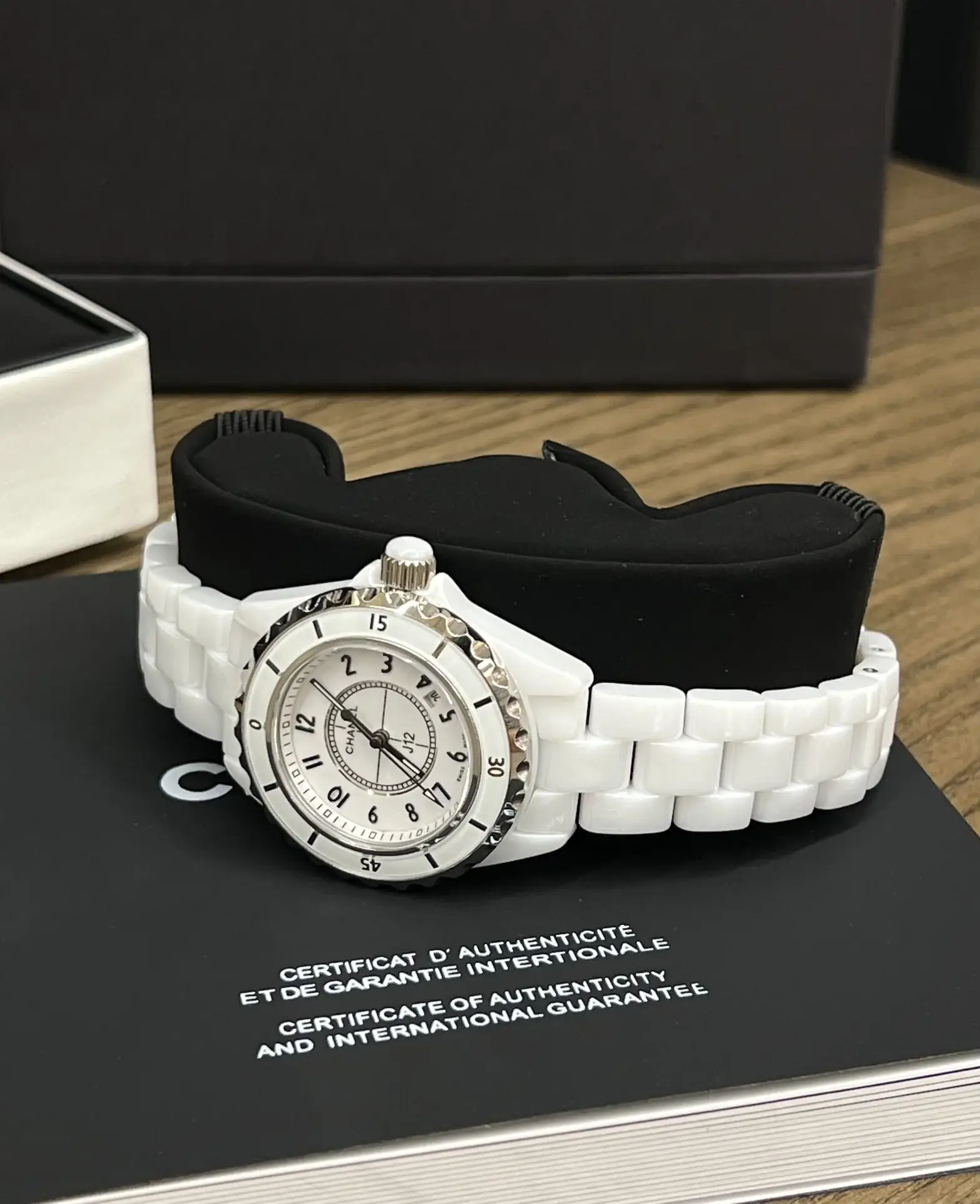 CC new arrival women watch 06 - image 3