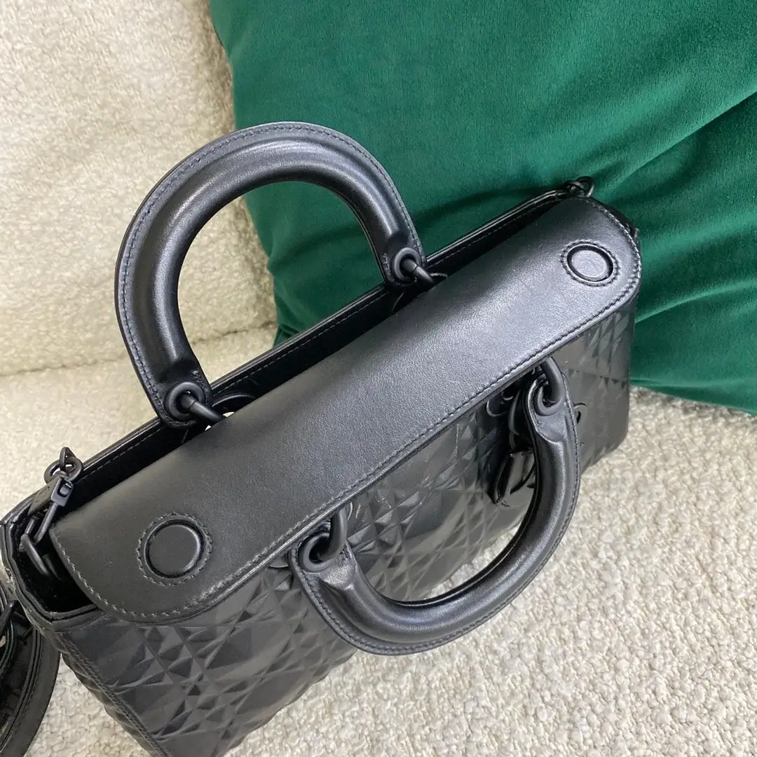 CD Lady D – Joy Bag - image 18