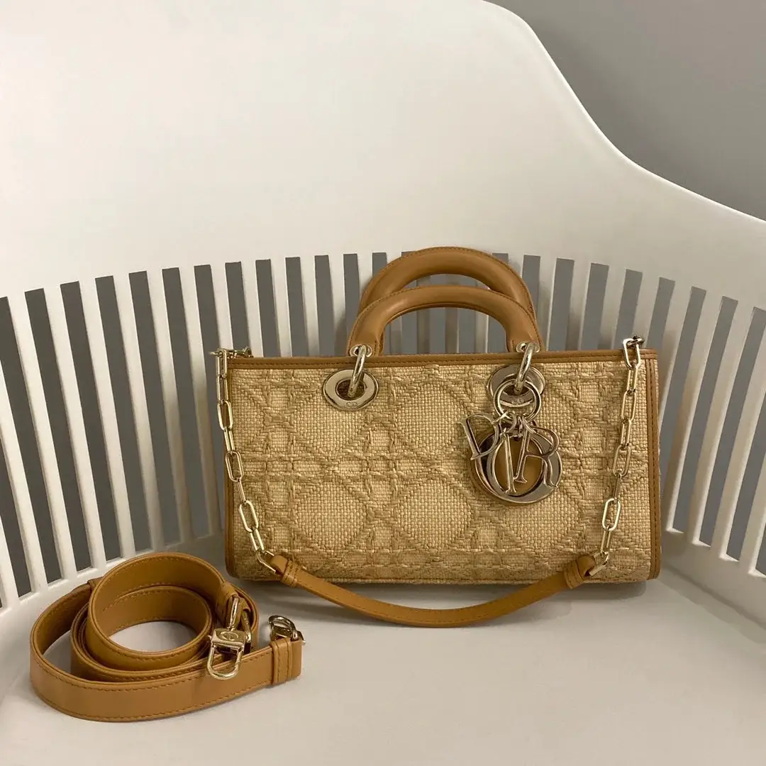 CD Lady D – Joy Bag - image 24