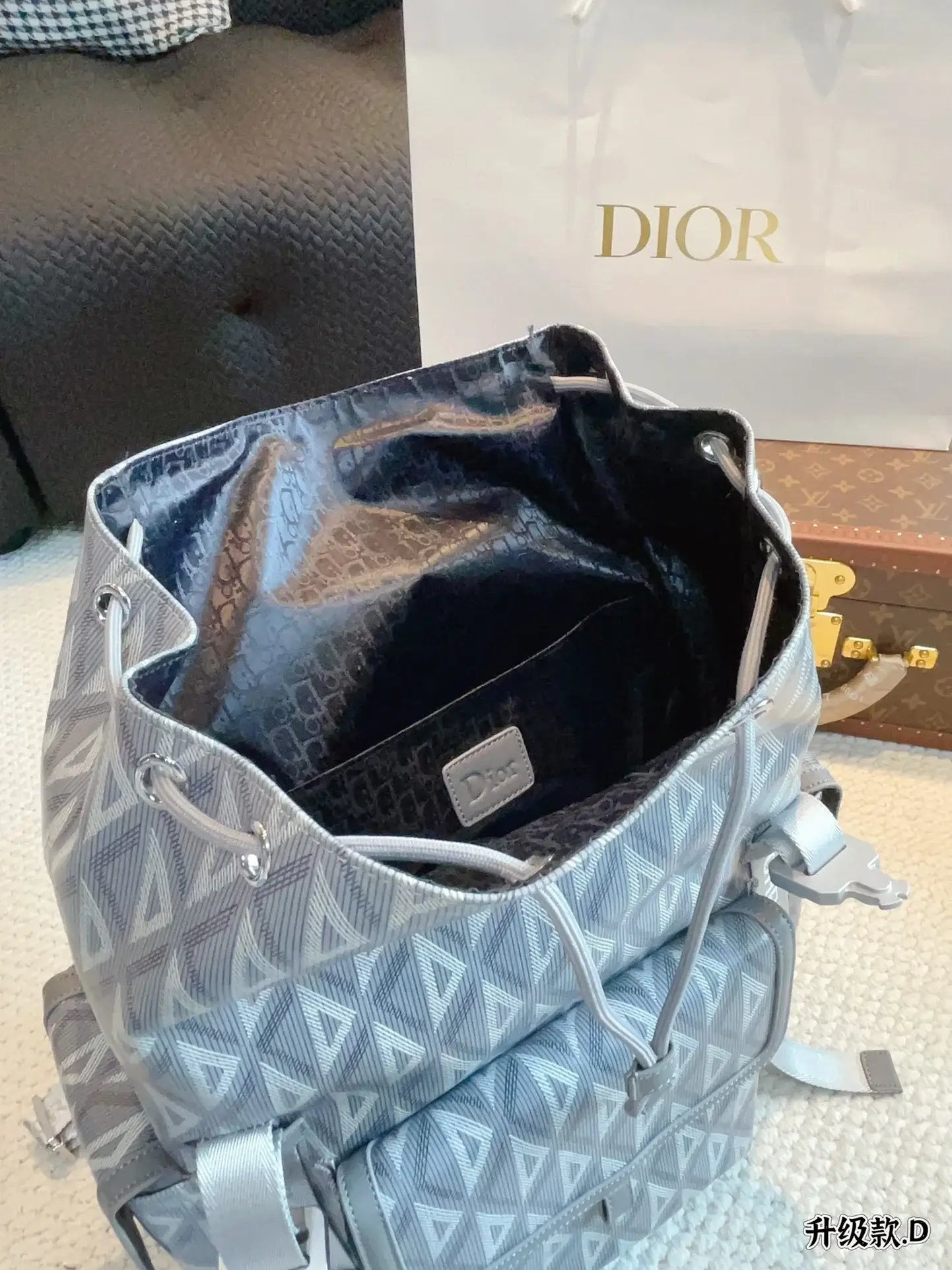 D new arrival backpack bag size: 31*14*42cm - image 7