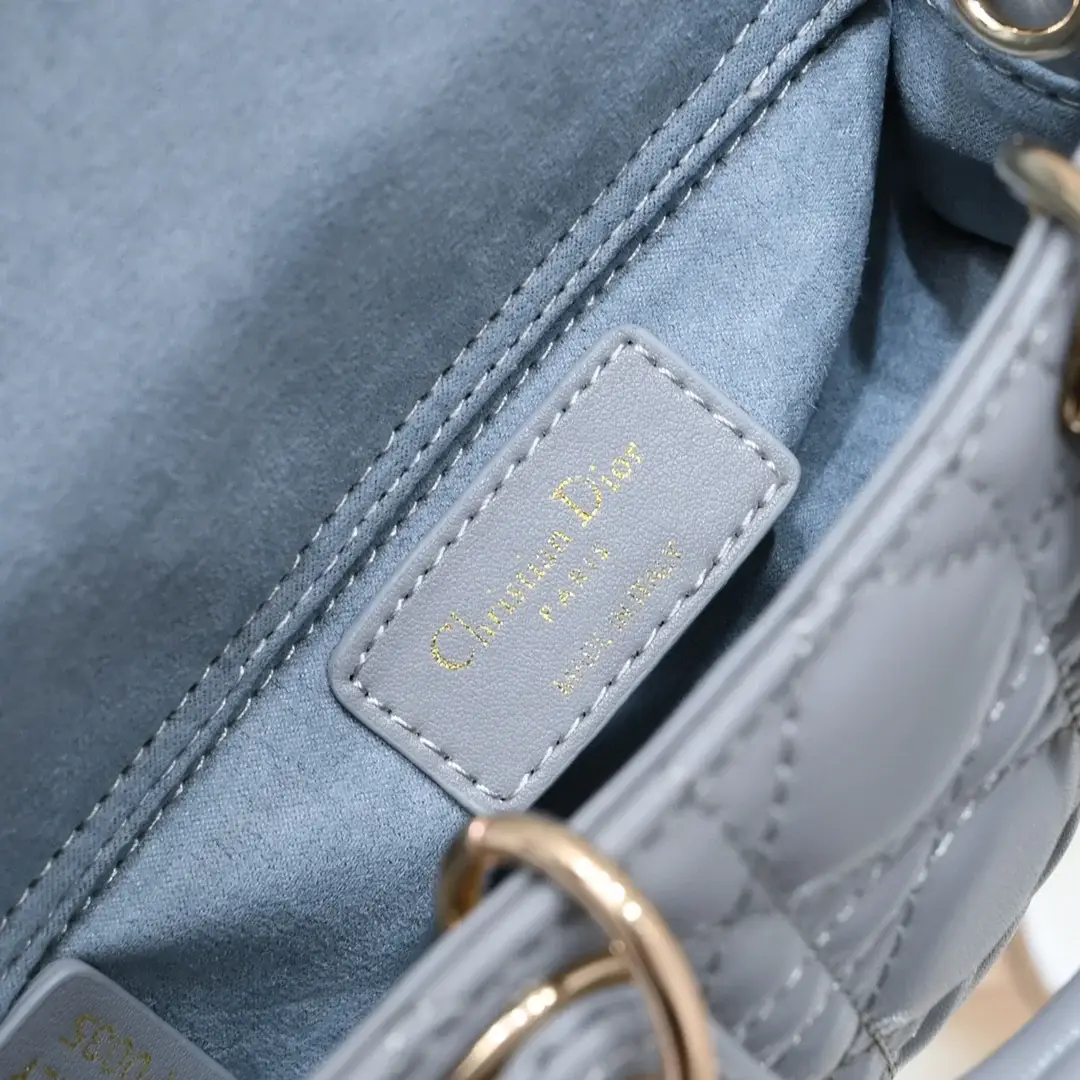 D new arrival D-Joy tote lady bag size；16*5.5*10 cm - image 12