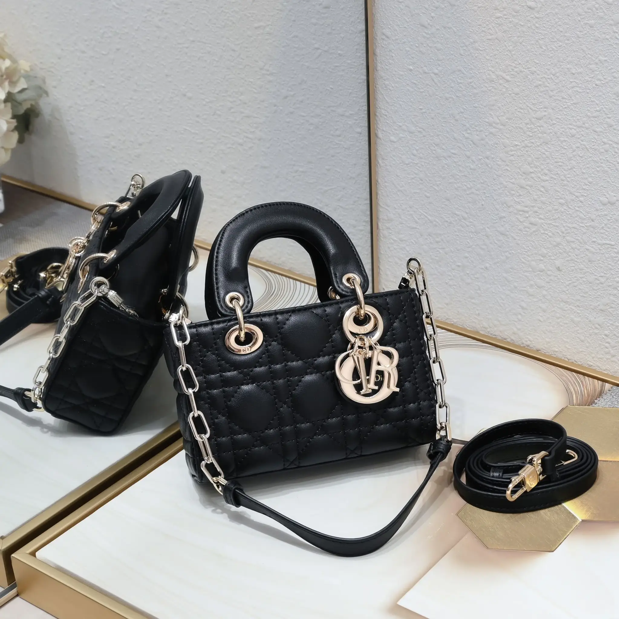 D new arrival D-Joy tote lady bag size；16*5.5*10 cm - image 8